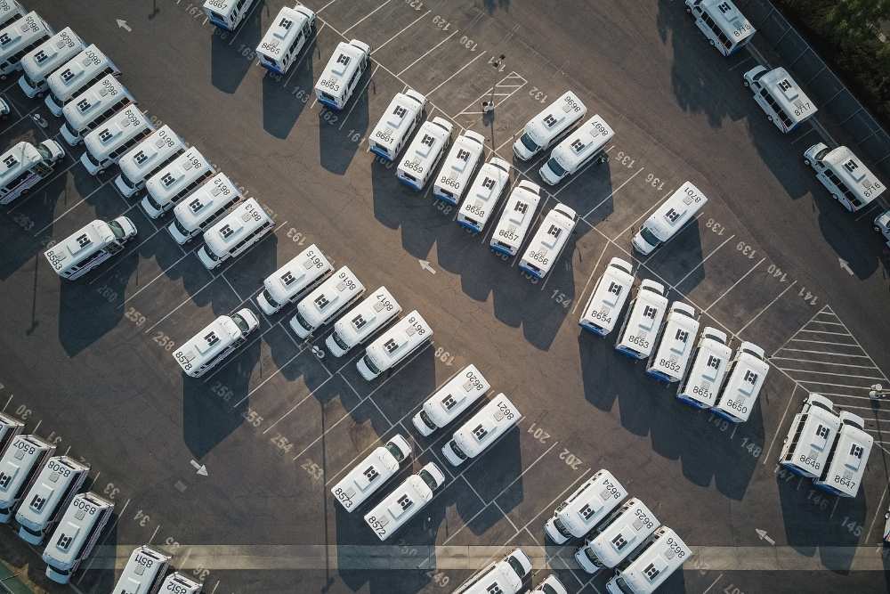 Fuhrpark-Outsourcing: So entlasten Sie Ihre Verwaltung und senken gleichzeitig Ihre Kosten